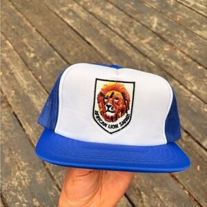 Vintage AFRICAN SAFARI LION trucker hat